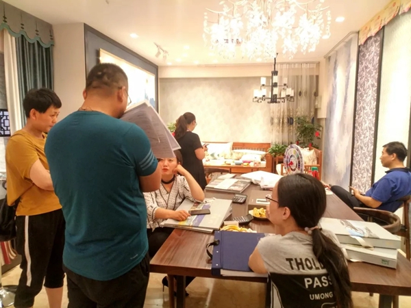 特普丽墙纸潍坊专卖店成功举办“星座墙纸，守护你爱的人”活动，燃爆全场！