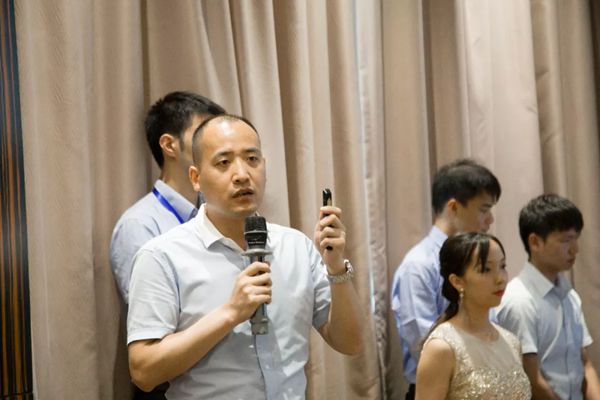 19家媒体及各界领导嘉宾齐聚唐明汉,共庆伊百丽620品牌日