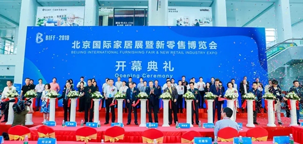 红旗无缝墙布带您直击BIFF2019现场，看“特色布”崛起之路