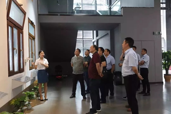 科饶恩系统门窗迎接西安高科幕墙门窗有限公司领导一行莅临考察交流