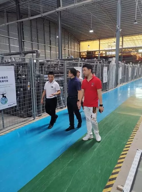 正金门窗携手慧亚传媒，签订战略合作协议