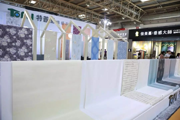 特普丽墙纸应邀出席“信心•寻路”2019中国家居趋势论坛及BIFF2019