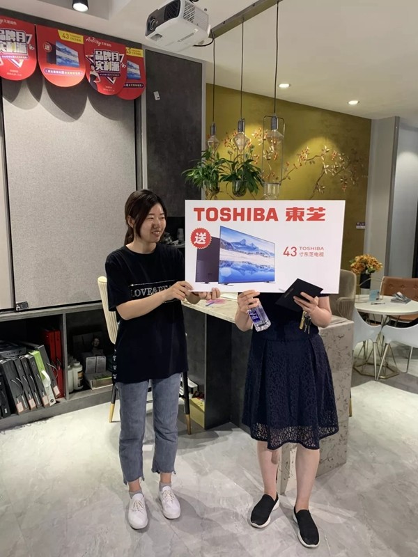 艾是墙布品牌月全国联动活动进行中，全心投入落地推广！