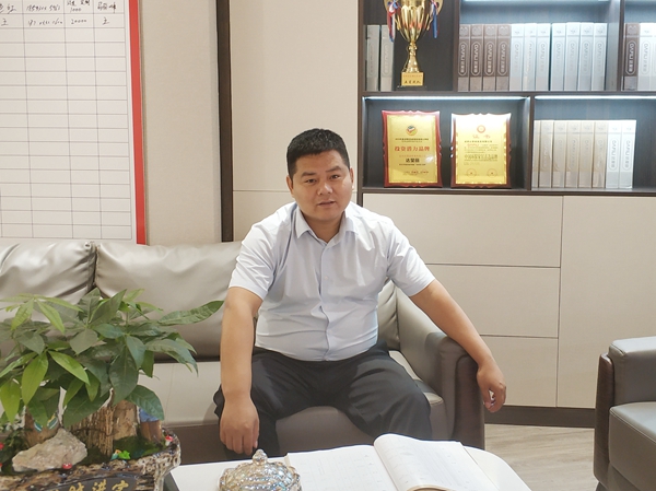 明星经销商|达斐丽郭永钢:去繁就简,精准服务