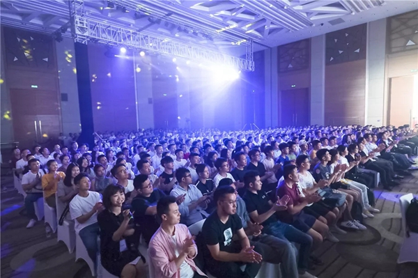 梦享设计说梁景华：设计的目标就是成就致美