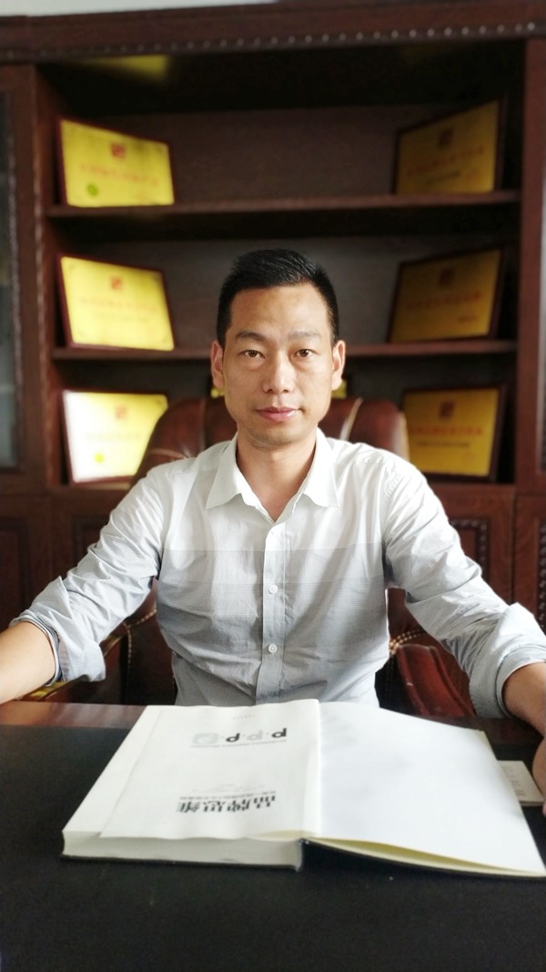 蜀绣墙布总经理刘秀坤:从墙布向整体软装转型