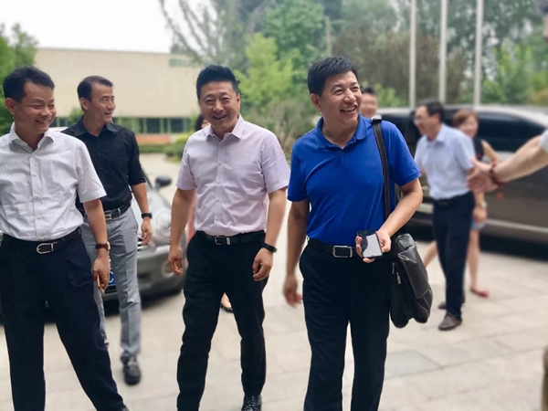 米兰之窗迎接中国建筑金属结构协会秘书长宋为民一行莅临考察
