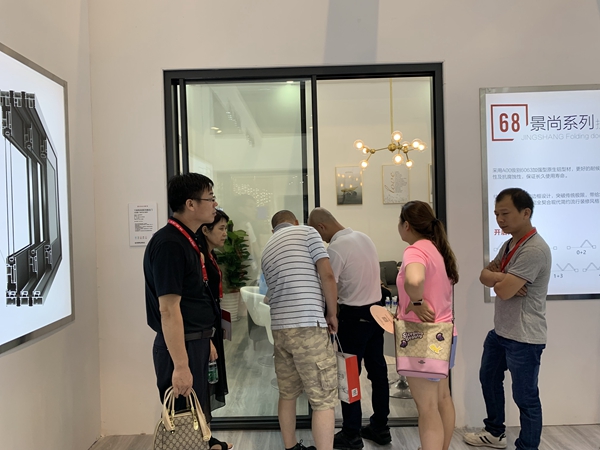 2019中国建博会（广州）|冠豪门窗龚家辉：破茧腾飞开启品牌新时代