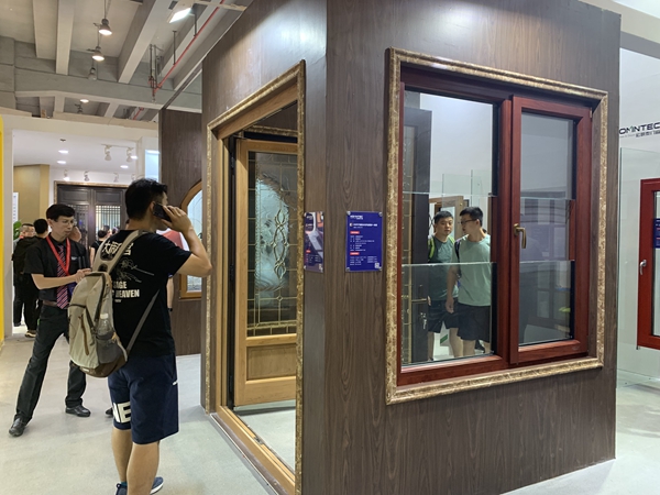 2019中国建博会(广州)|宏明泰铝包木门窗周幸军:双轮驱动战略助力品牌升级