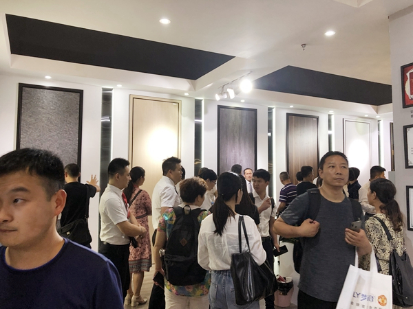 2019中国建博会(广州)|新标家居黄东江:夯实项目市场,往整装方向发展