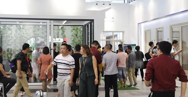 怡发门窗亮剑中国建博会（广州），邀您见证火爆现场