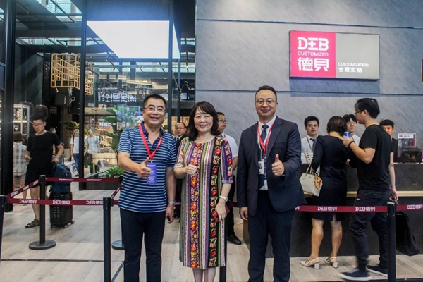德贝全屋定制携新品闪耀亮相“亚洲第一展”，再刷新高度