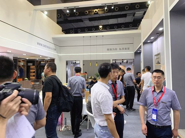 2019中国建博会（广州）|奢范定制家居张正吉：只有优质才能走到最后