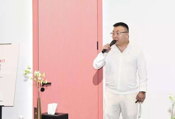 伯艺新品发布会大咖云集,“融”系列圆角门震撼首发 伯艺新品发布会大咖云集,“融”系列圆角门震撼首发