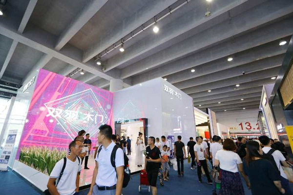 2019中国建博会（广州）|双羽木门田羽：把握新零售大势，让经销商更具竞争力