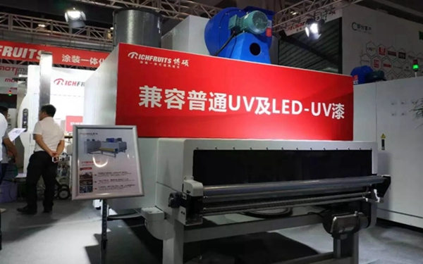 博硕涂装爆款B2-03UV喷漆线点燃中国建博会(广州) 博硕涂装爆款B2-03UV喷漆线点燃中国建博会(广州)