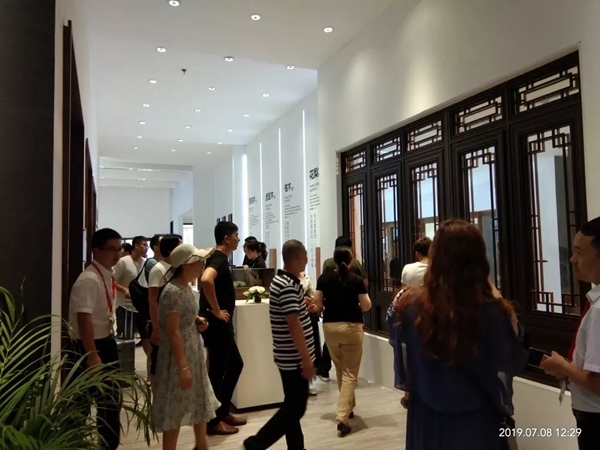 新欧门窗中国建博会(广州)新品发布和招商取得巨大成功,全面诠释意境美学 新欧门窗中国建博会(广州)新品发布和招商取得巨大成功,全面诠释意境美学