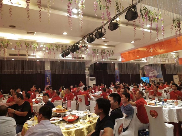 安国欧神诺大板铺贴指导暨神速谈单交互大屏体验会圆满成功 安国欧神诺大板铺贴指导暨神速谈单交互大屏体验会圆满成功