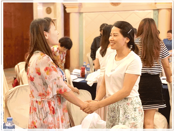伊伊布舍第六期伙伴成长计划软装精英研习班(南昌站)完美收官