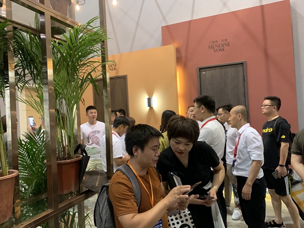 2019中国建博会（广州）|鑫迪木门李军：紧跟行业发展趋势，抓住机遇！