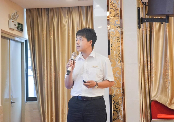 老赖不赖门窗召开“工厂直供，惠战粤闽赣”誓师启动大会
