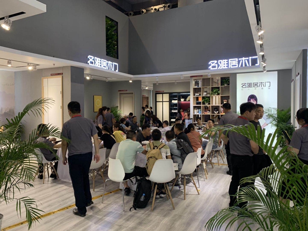 2019中国建博会（广州）|名雅居木门张雪萍：设计让生活更美，品质让生活更优