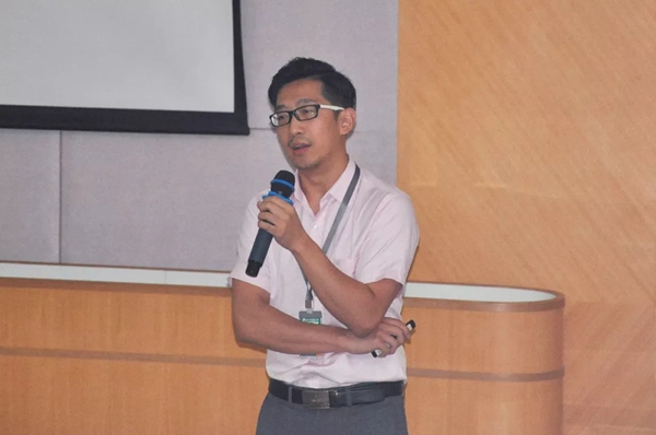 合和建筑五金成功举办销售中心2019年年中总结大会，立足高质量发展