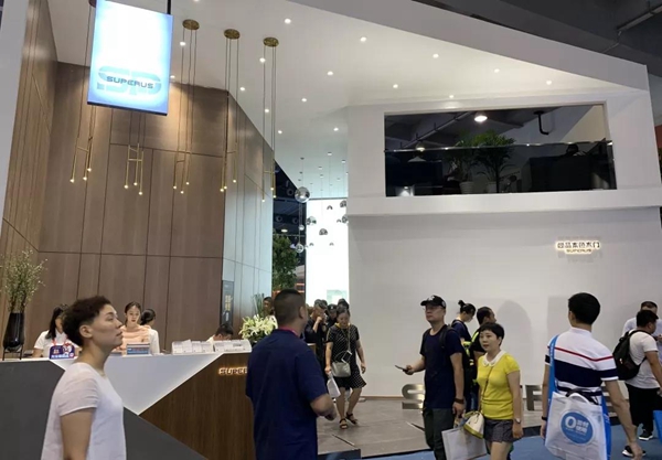 尚品本色“金星奖”实至名归，2019中国建博会（广州）首日新品甄选荣耀加载！