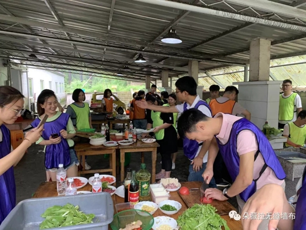 朵薇拉精英团队2019拓展活动圆满结束,奔跑吧朵薇拉! 朵薇拉精英团队2019拓展活动圆满结束,奔跑吧朵薇拉!
