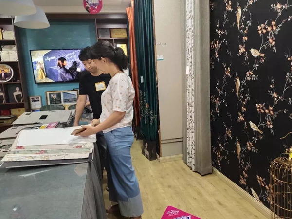 艾是墙布“品牌月实利派”全国促销活动圆满落幕，达到上半年年度业绩目标！