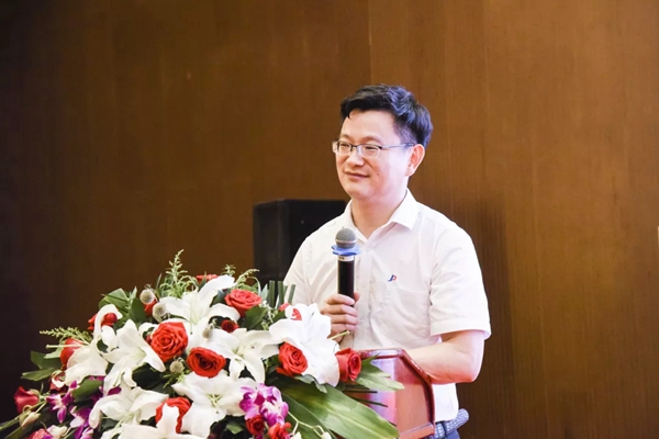 金鹏控股集团第二期新入职干部集训圆满收官