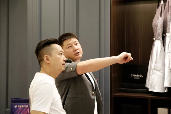 伯艺新品发布会大咖云集,“融”系列圆角门震撼首发 伯艺新品发布会大咖云集,“融”系列圆角门震撼首发
