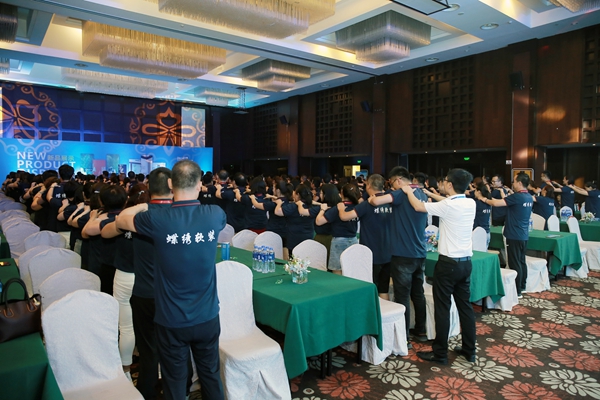 蝶绣刺绣墙布2019年经销商大会暨软装新品窗帘墙布品鉴会完美收官 蝶绣刺绣墙布2019年经销商大会暨软装新品窗帘墙布品鉴会完美收官
