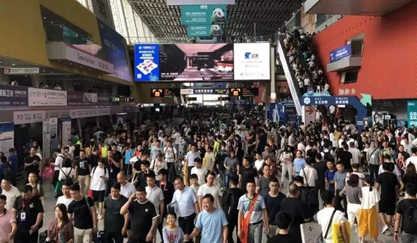威盾门窗携新品惊艳亮相中国建博会（广州）