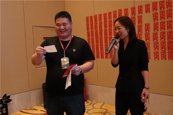 2019古树木门江苏省营销峰会暨新品发布隆重举行
