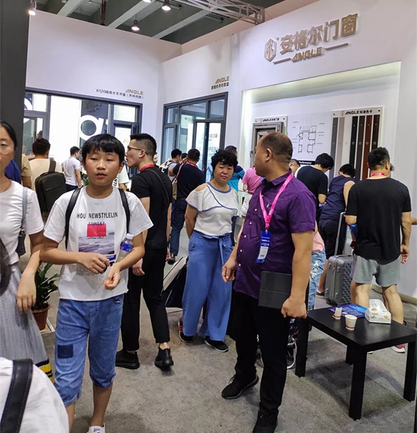 安格尔门窗2019中国建博会（广州）首日精彩回顾，亮点多多！