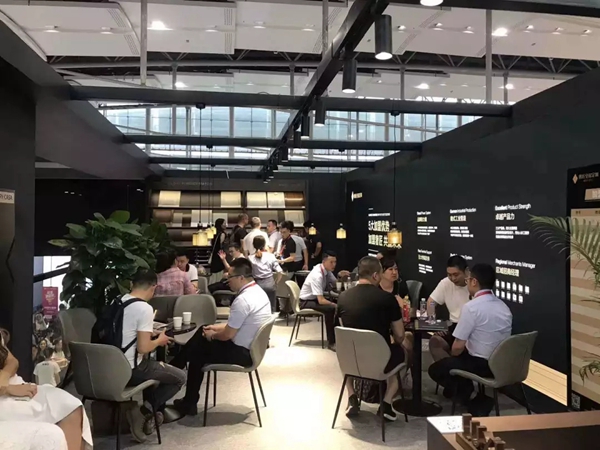 奢匠全屋定制首展惊艳亮相羊城，建博会完美收官！