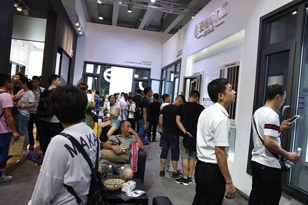 安格尔门窗2019中国建博会（广州）完美收官，开创更加美好的未来！