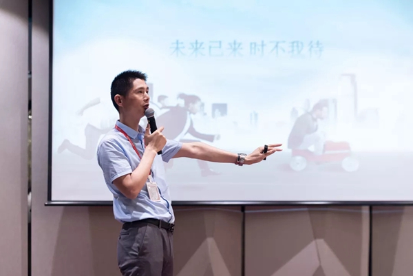 丽博橱柜｜全屋定制2019年半年度核心经销商营销沟通会隆重举行！