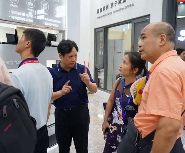 欧铂尼门窗正式亮相2019中国建博会(广州) 欧铂尼门窗正式亮相2019中国建博会(广州)