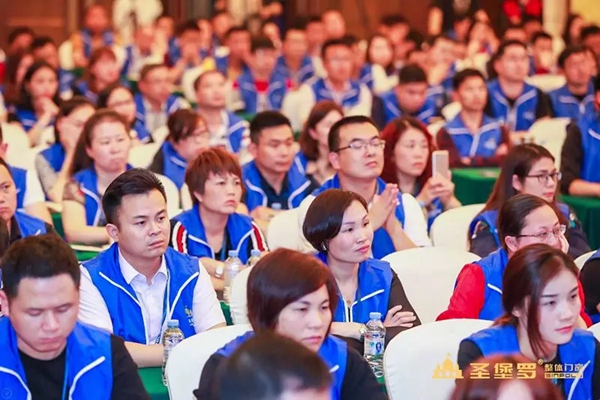 圣堡罗整体门窗上半年大事件精彩回顾，为门窗标配安全带获点赞