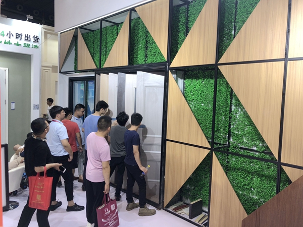 2019中国建博会(广州)|群喜木门单泽喜:打造温馨、时尚、环保的家庭氛围 2019中国建博会(广州)|群喜木门单泽喜:打造温馨、时尚、环保的家庭氛围