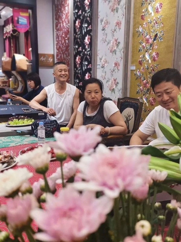 艾是墙布“品牌月实利派”全国促销活动圆满落幕，达到上半年年度业绩目标！