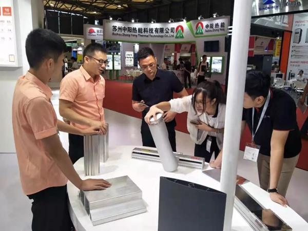 伟业铝材惊艳亮相2019中国国际铝工业展览会 伟业铝材惊艳亮相2019中国国际铝工业展览会