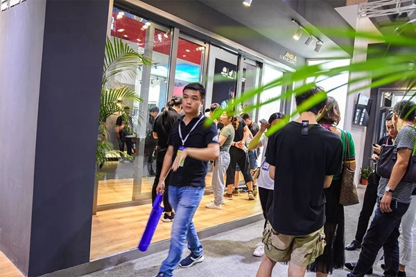 安格尔门窗2019中国建博会（广州）完美收官，开创更加美好的未来！