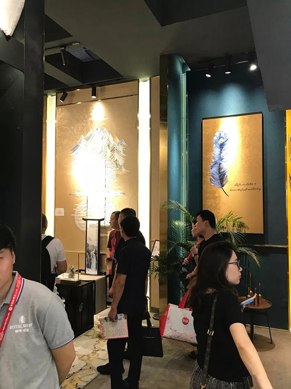 御秀刺绣墙布惊艳2019中国建博会(广州),一系列新品令人痴迷! 御秀刺绣墙布惊艳2019中国建博会(广州),一系列新品令人痴迷!