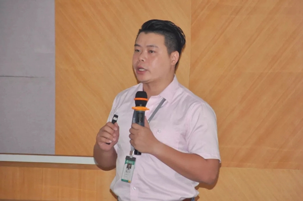 合和建筑五金成功举办销售中心2019年年中总结大会，立足高质量发展