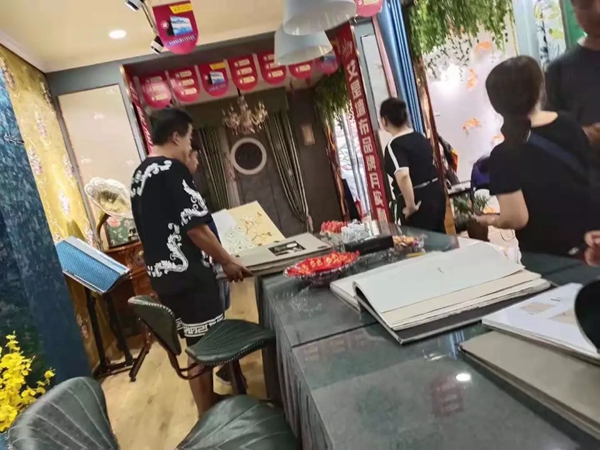 艾是墙布“品牌月实利派”全国促销活动圆满落幕，达到上半年年度业绩目标！