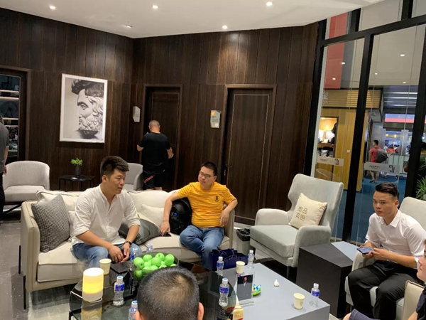 尚品本色“金星奖”实至名归，2019中国建博会（广州）首日新品甄选荣耀加载！