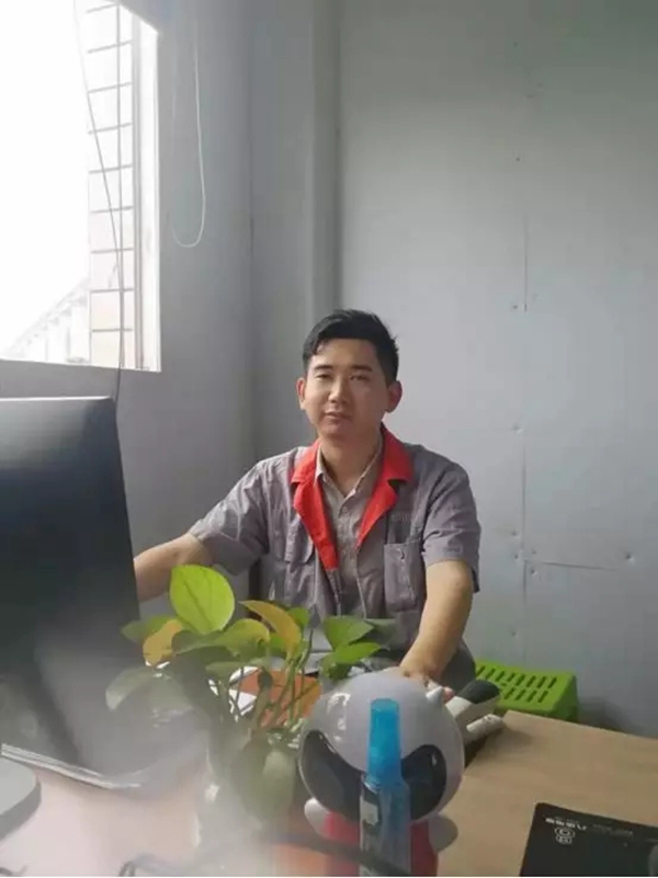禾田世家全屋定制爱心基金会：爱心传递，情暖人心